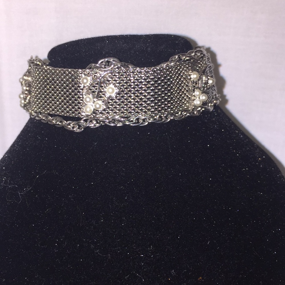 Lia New York Silver Tone Faux Pearl Bracelet